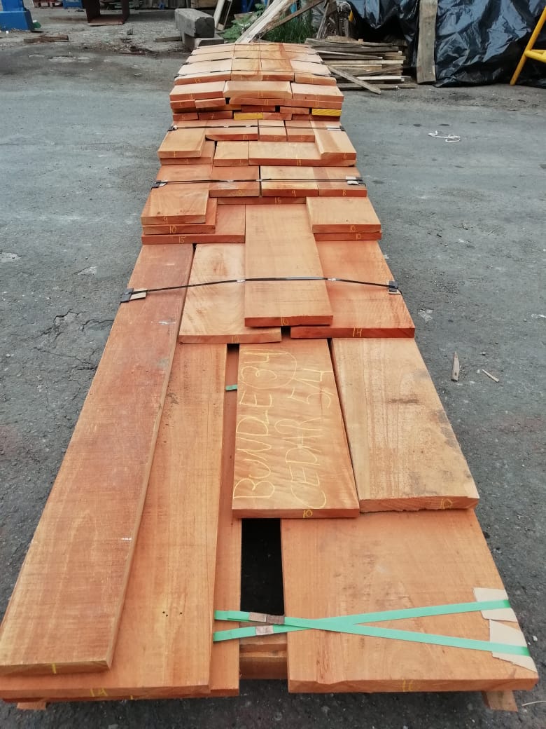 Lumber Bundle C1903446 pcs5/4Spanish Cedar Premium Wood Slabs
