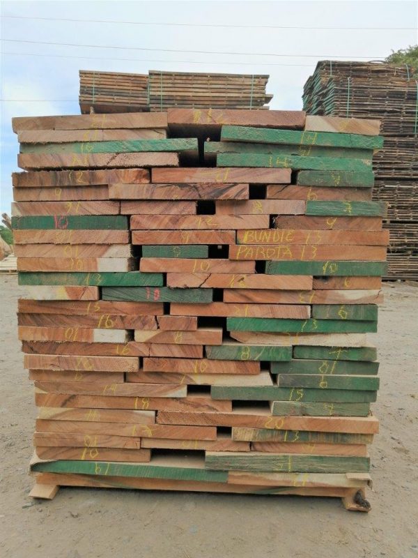 Lumber Bundle C1907668pcs5/4Parota Premium Wood Slabs